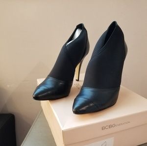 BCBG ankle boots